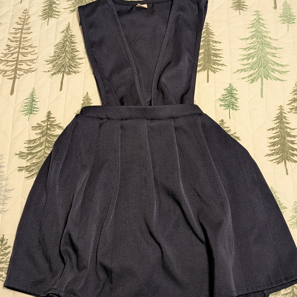 Navy Unifom Jumper - Picture 1 of 3